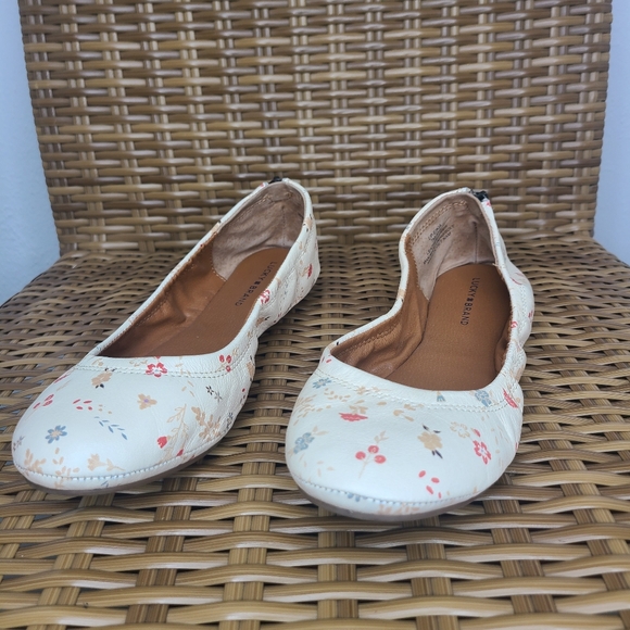 Lucky Brand Eikia Shoes Ballet Flats Floral Cream Soft Leather Size 7 - Picture 2 of 12